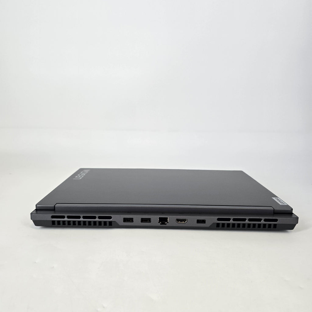Lenovo Legion Slim 5 Gen 8 16 Gray 3.8 GHz AMD Ryzen 7 7840HS 16GB RAM 512GB Solid State Drive NVIDIA GeForce RTX 4060 8 GB