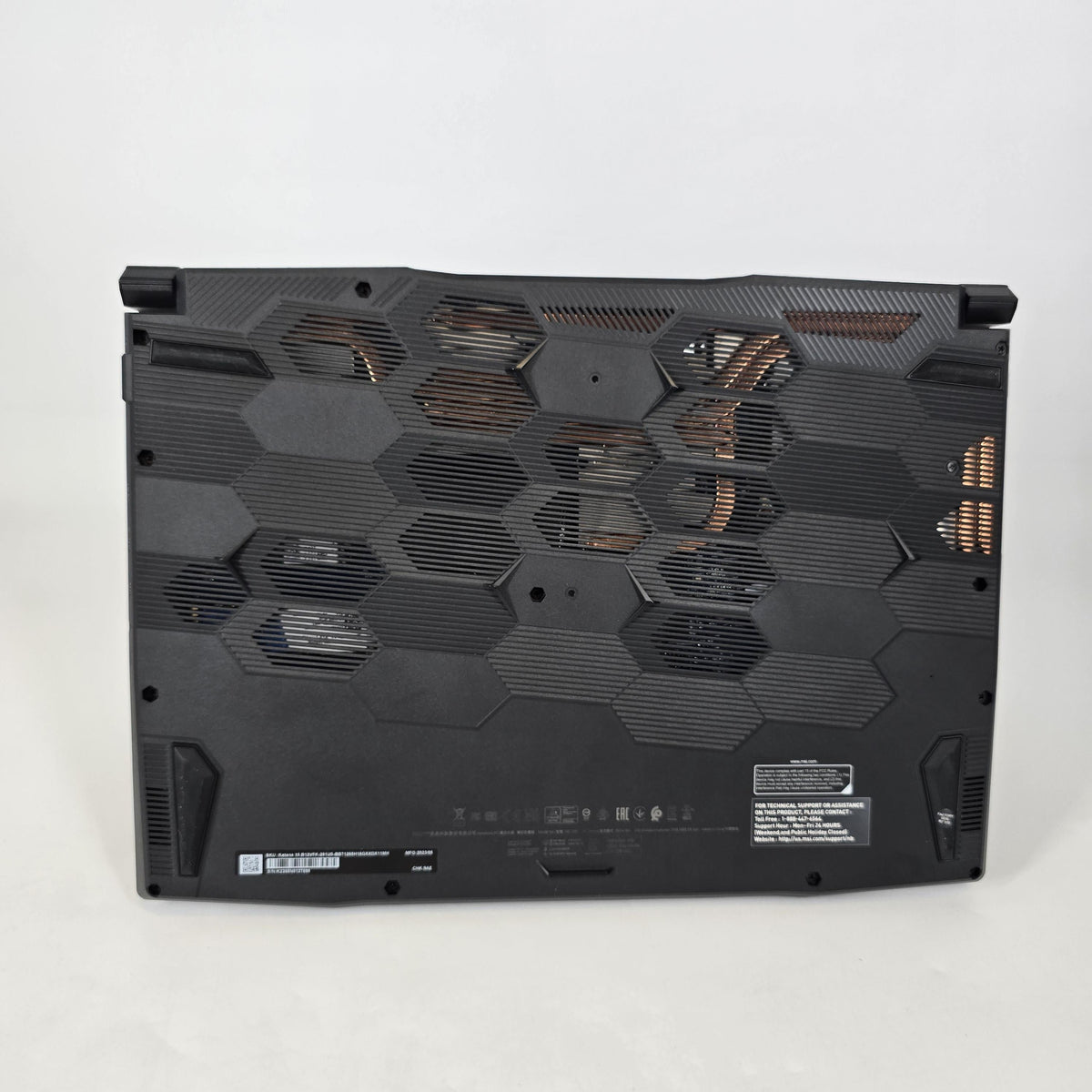 MSI Katana 15 15.6 Black 2.3 GHz Intel Core i7 12th Gen. 16GB RAM 1TB Solid State Drive NVIDIA GeForce RTX 4060 8 GB
