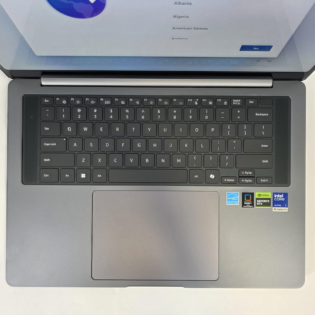 Samsung Galaxy Book6 Ultra 16 Gray Blue 1.9 GHz Intel Core Ultra 7 Series 3 32GB RAM 1TB Solid State Drive NVIDIA GeForce RTX 5070 8 GB