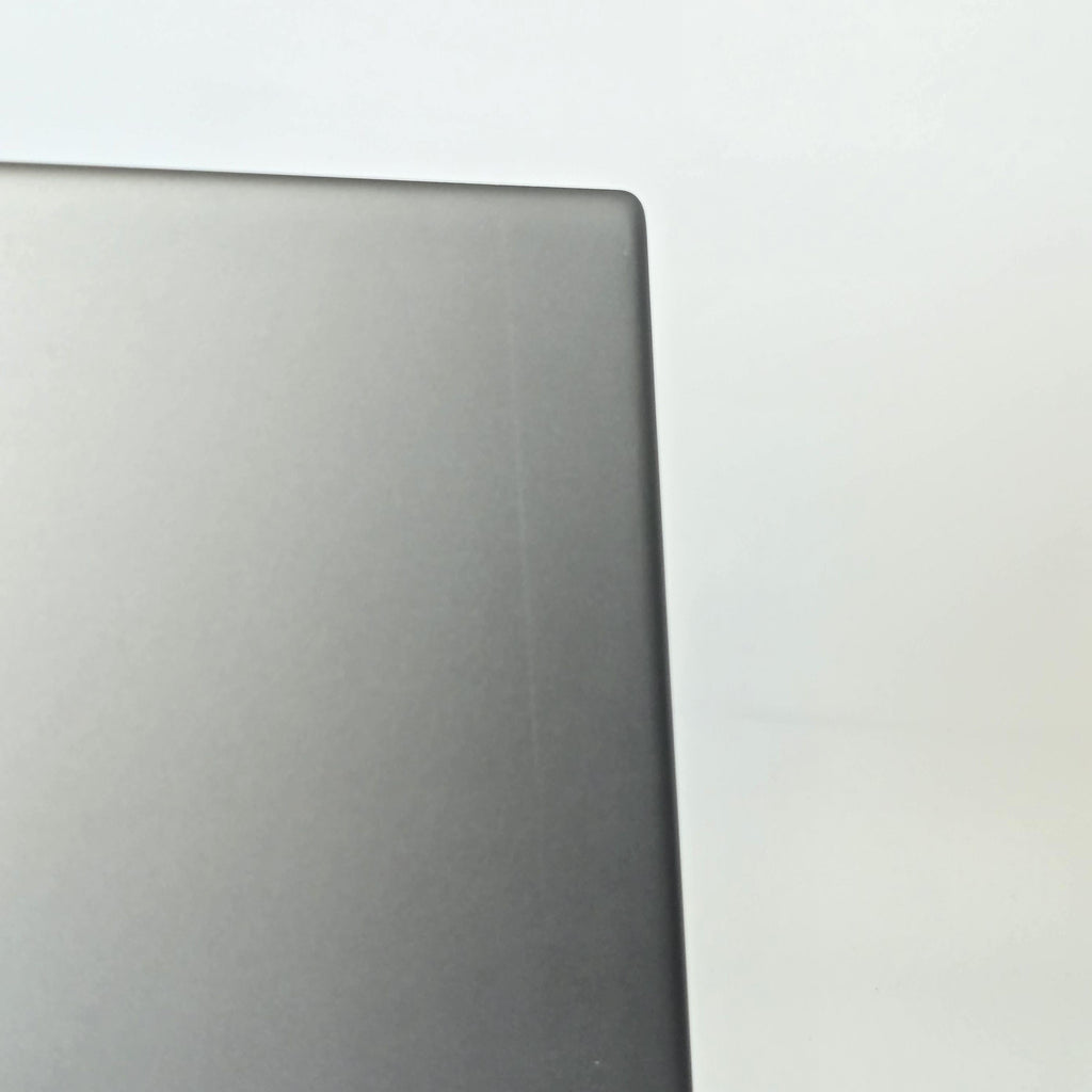 Precision 7770 17.3 Gray 2.5 GHz Intel Core i5 12th Gen. 16GB RAM 256GB Solid State Drive