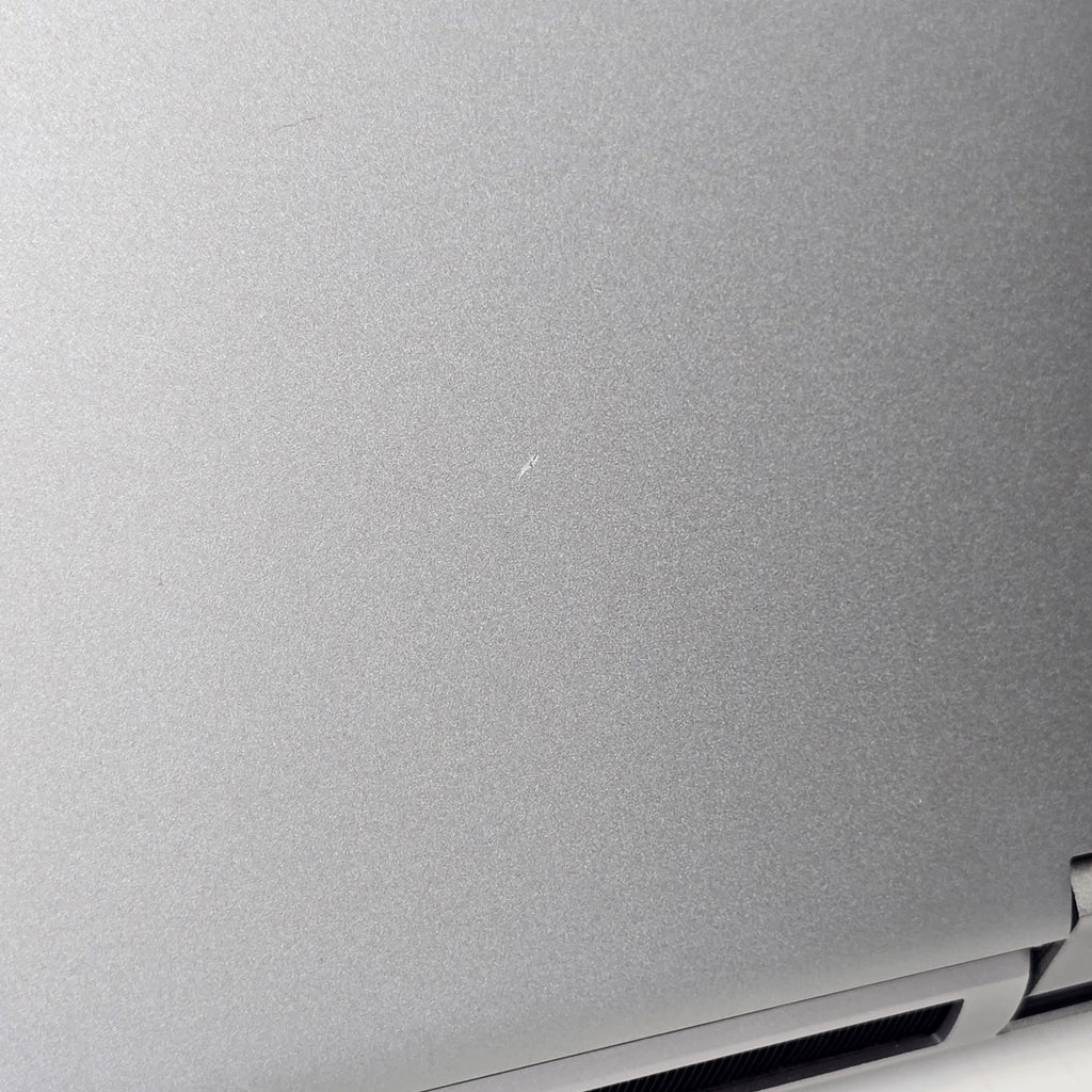 Precision 7770 17.3 Gray 2.5 GHz Intel Core i5 12th Gen. 16GB RAM 256GB Solid State Drive
