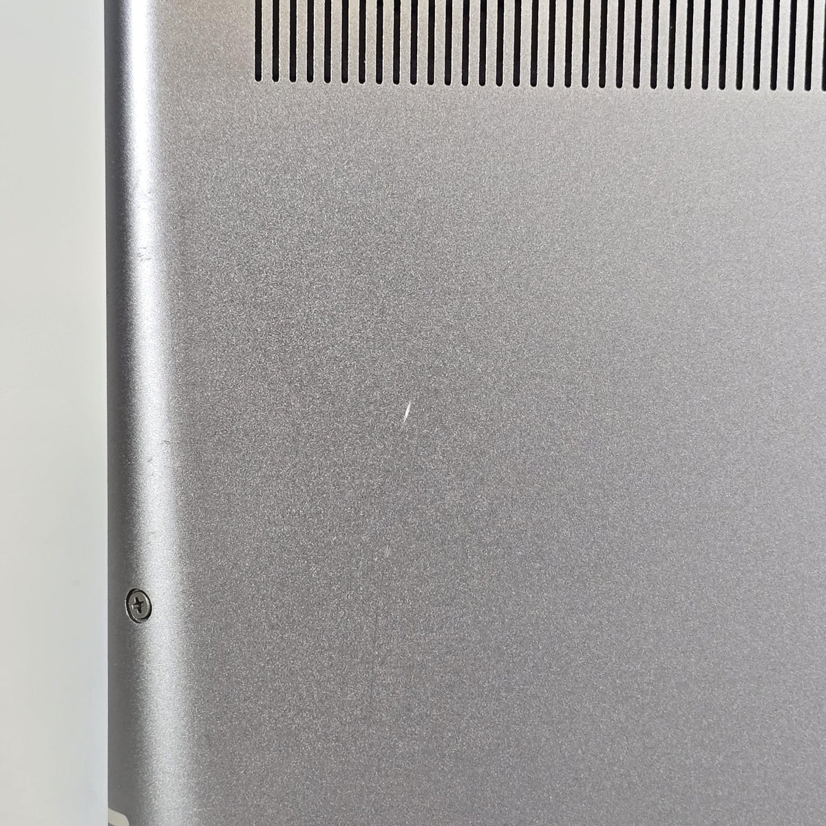 Precision 7770 17.3 Gray 2.5 GHz Intel Core i5 12th Gen. 16GB RAM 256GB Solid State Drive
