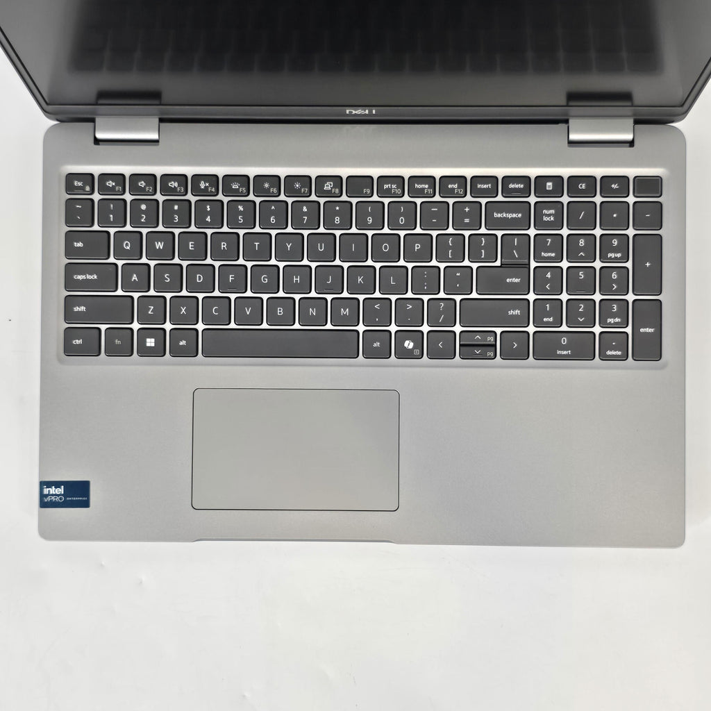 Dell Latitude 5550 15.6 Gray 1.6 GHz Intel Core Ultra 5 32GB RAM 256GB Solid State Drive