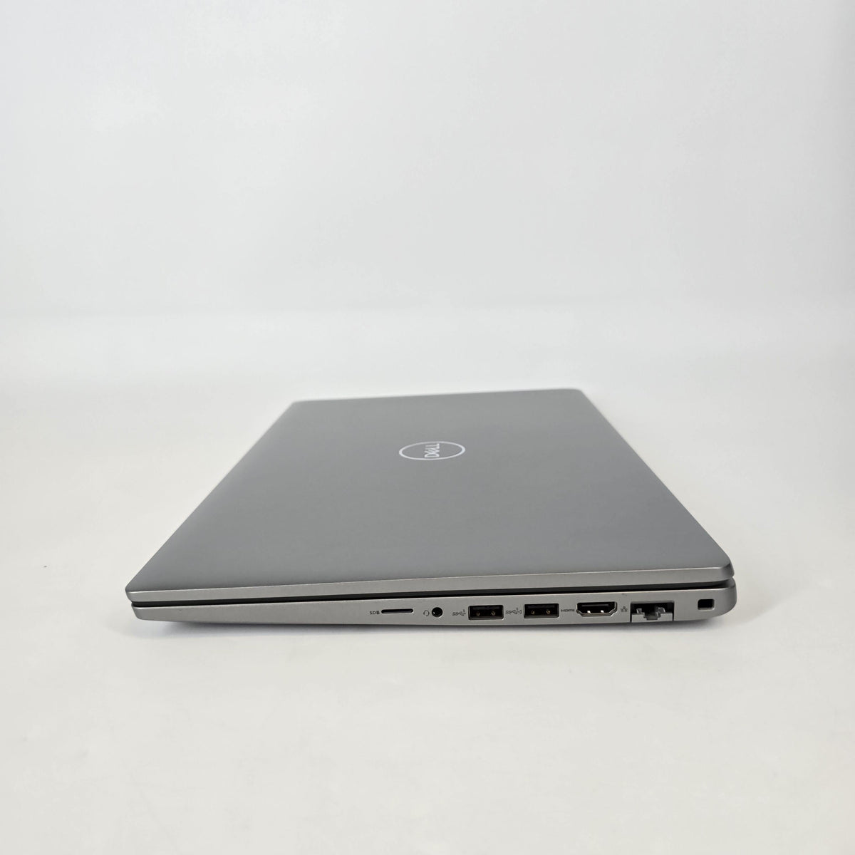Dell Latitude 5550 15.6 Gray 1.6 GHz Intel Core Ultra 5 32GB RAM 256GB Solid State Drive