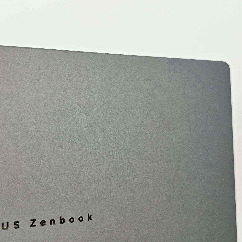 Asus Zenbook A 14 Iceland Gray 2.96 GHz Qualcomm Snapdragon X 32GB RAM 1TB Solid State Drive