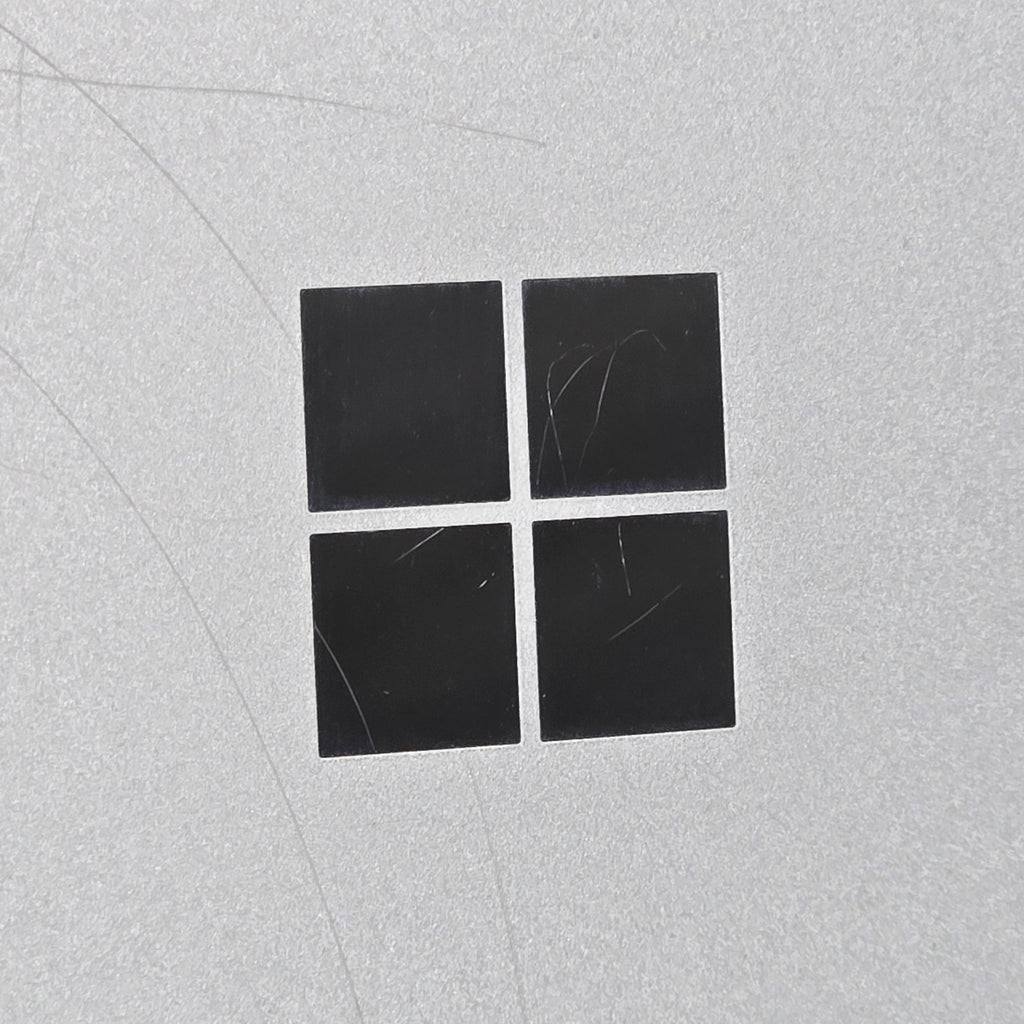 Microsoft Surface Laptop Studio 14.4 Silver 3.3 GHz Intel Core i7 11th Gen. 16GB RAM 512GB Solid State Drive NVIDIA GeForce RTX 3050 Ti 4 GB
