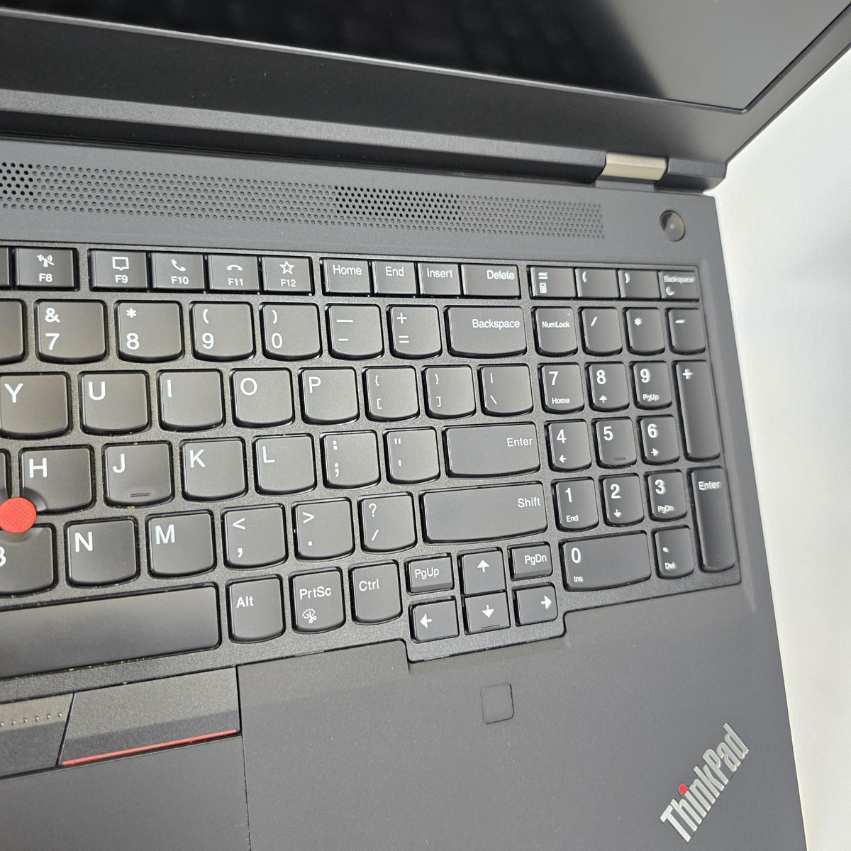 Lenovo ThinkPad P15 Gen 1 Black 2.4 GHz Intel Core i9 10th Gen. 64GB RAM 1TB Solid State Drive NVIDIA Quadro RTX 4000 8 GB