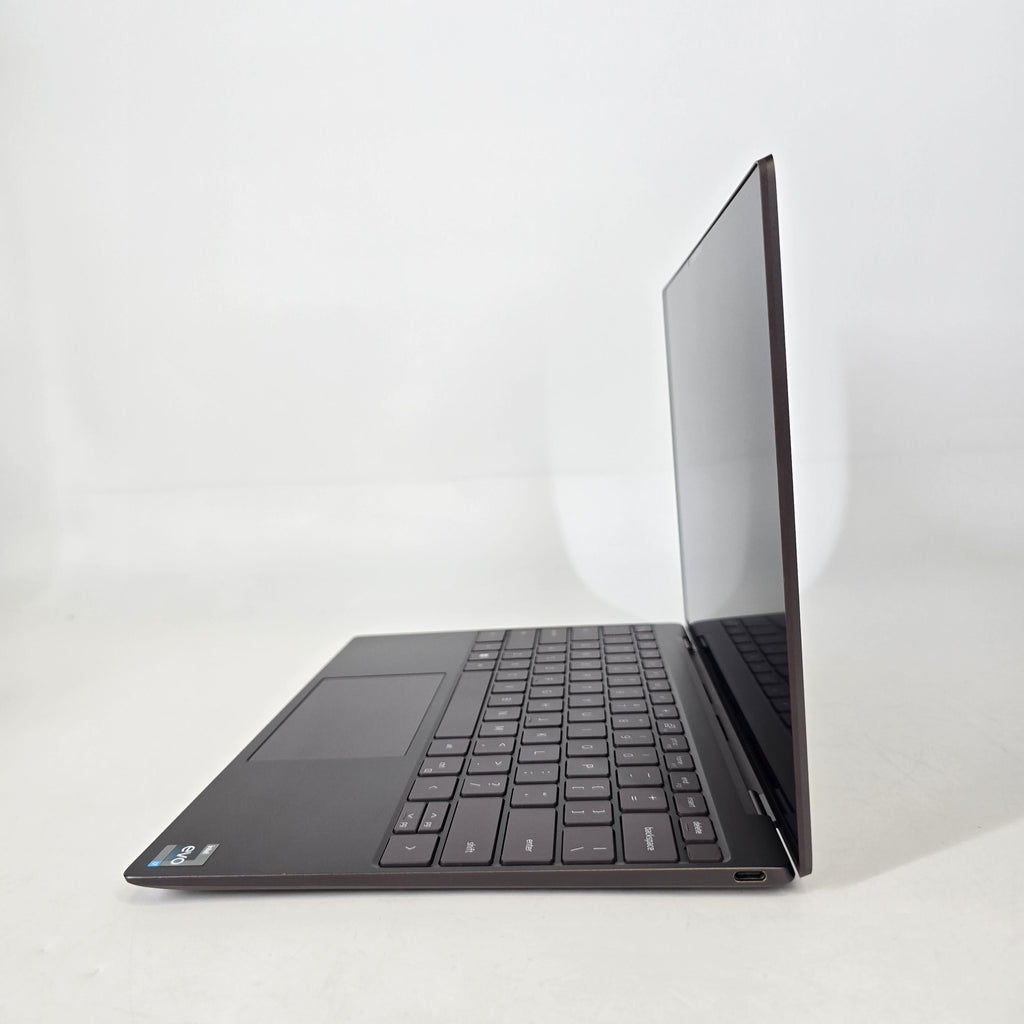 XPS 13 9315 Burgundy 1.1 GHz Intel Core i7 12th Gen. 32GB RAM 1TB Solid State Drive
