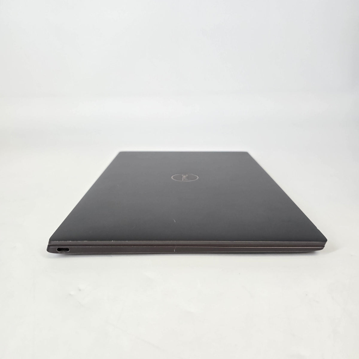 XPS 13 9315 Burgundy 1.1 GHz Intel Core i7 12th Gen. 32GB RAM 1TB Solid State Drive