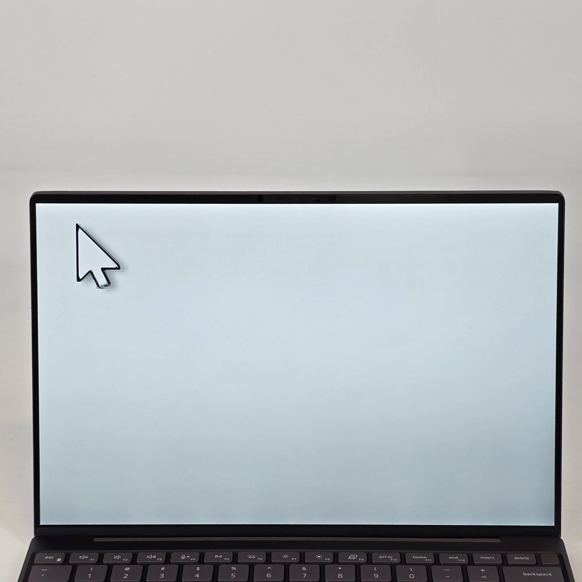 XPS 13 9315 Burgundy 1.1 GHz Intel Core i7 12th Gen. 32GB RAM 1TB Solid State Drive