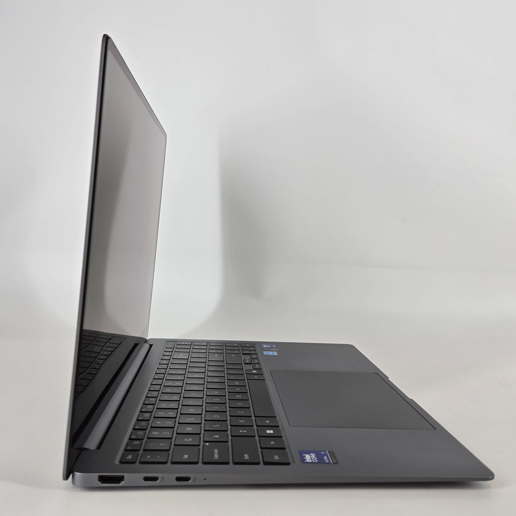 Galaxy Book5 Pro 16 Gray 2.2 GHz Intel Core Ultra 7 Series 2 16GB RAM 1TB Solid State Drive