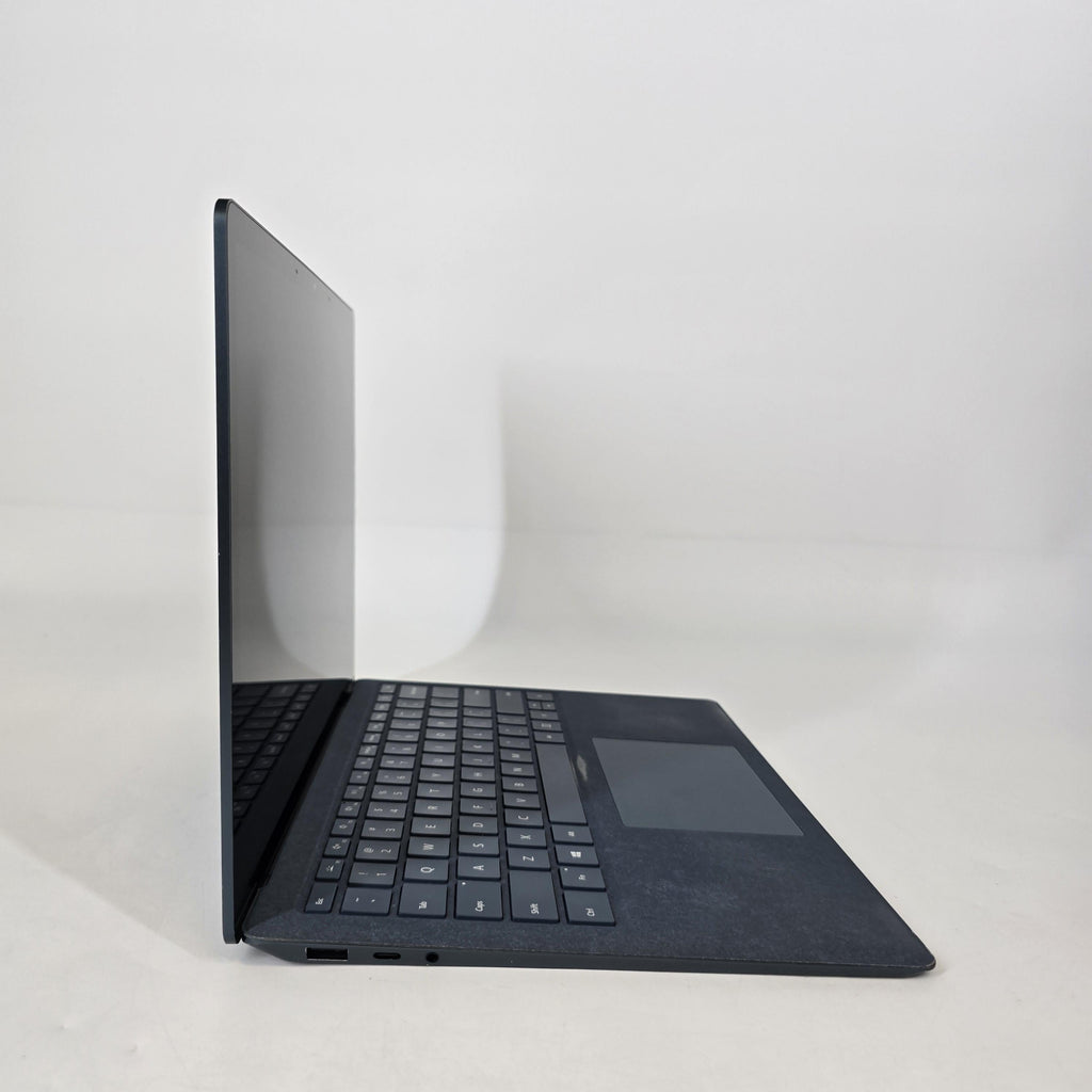 Surface Laptop 3 13.5 Blue 1.2 GHz Intel Core i5 10th Gen. 8GB RAM 256GB Solid State Drive