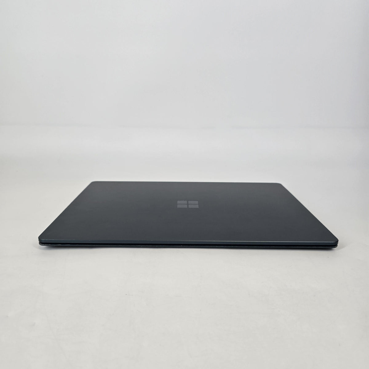 Surface Laptop 3 13.5 Blue 1.2 GHz Intel Core i5 10th Gen. 8GB RAM 256GB Solid State Drive