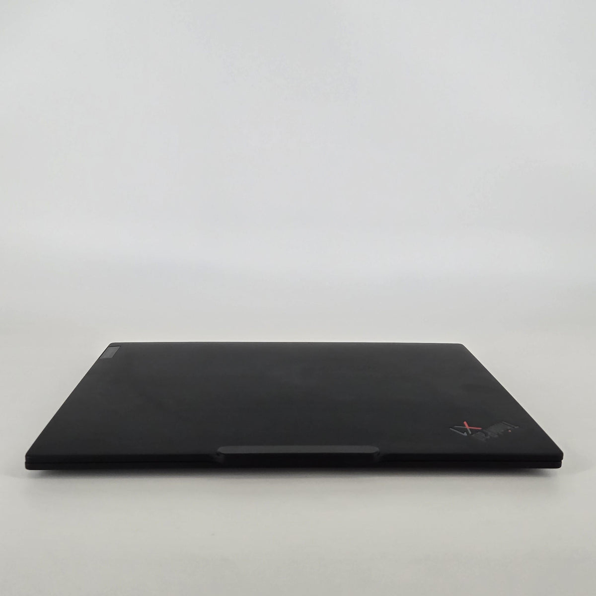Lenovo ThinkPad X1 Carbon Gen 13 14 Black 2.0 GHz Intel Core Ultra 7 Series 2 32GB RAM 1TB Solid State Drive