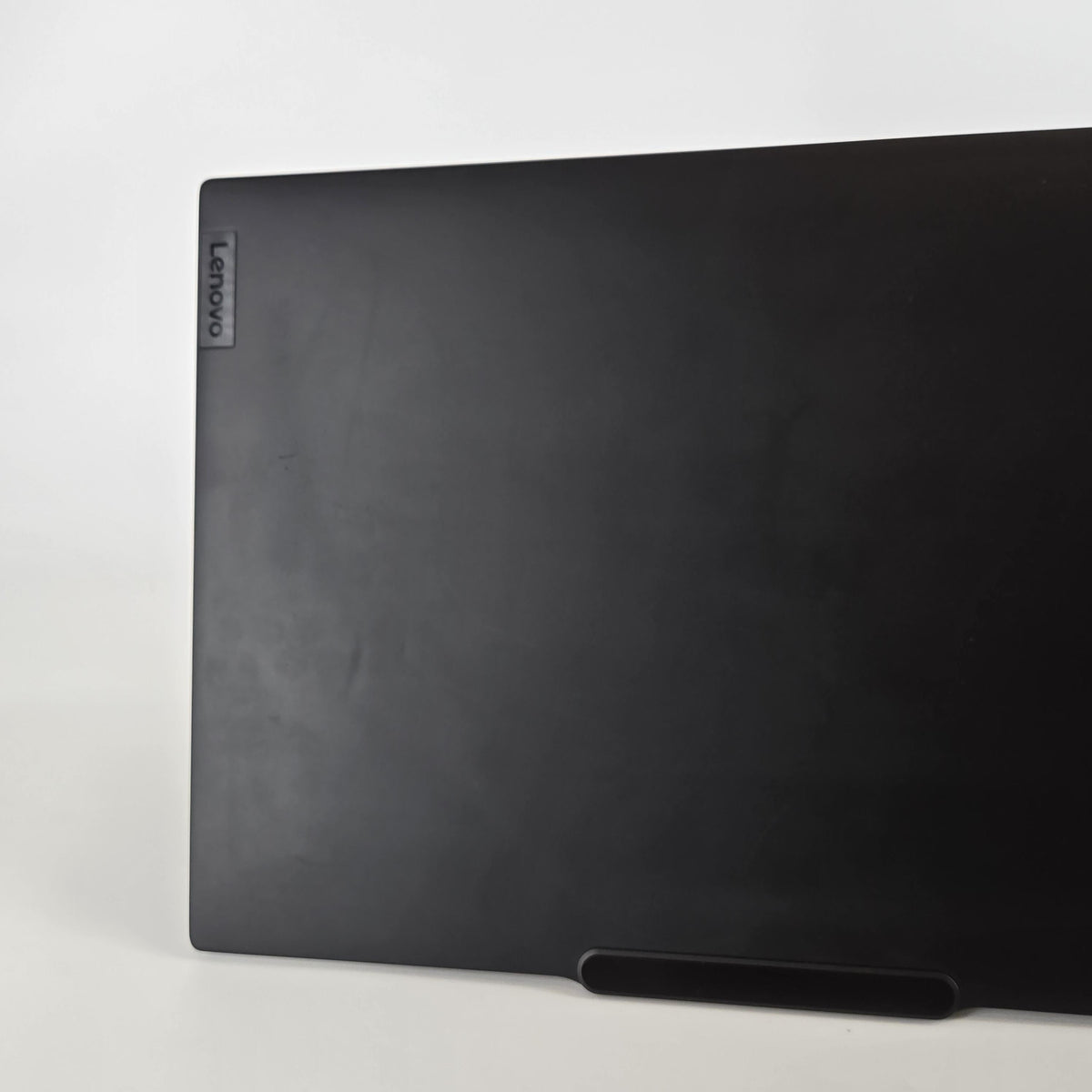 Lenovo ThinkPad X1 Carbon Gen 13 14 Black 2.0 GHz Intel Core Ultra 7 Series 2 32GB RAM 1TB Solid State Drive