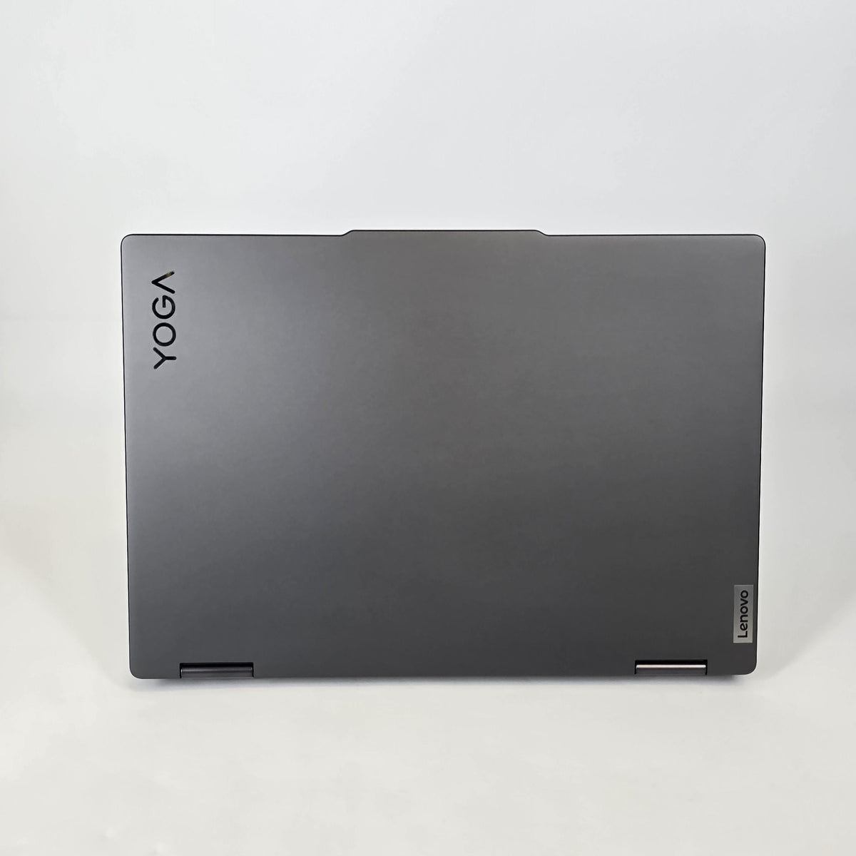Lenovo Yoga 7i 14 Gray 1.3 GHz Intel Core i5 13th Gen. 8GB RAM 512GB Solid State Drive