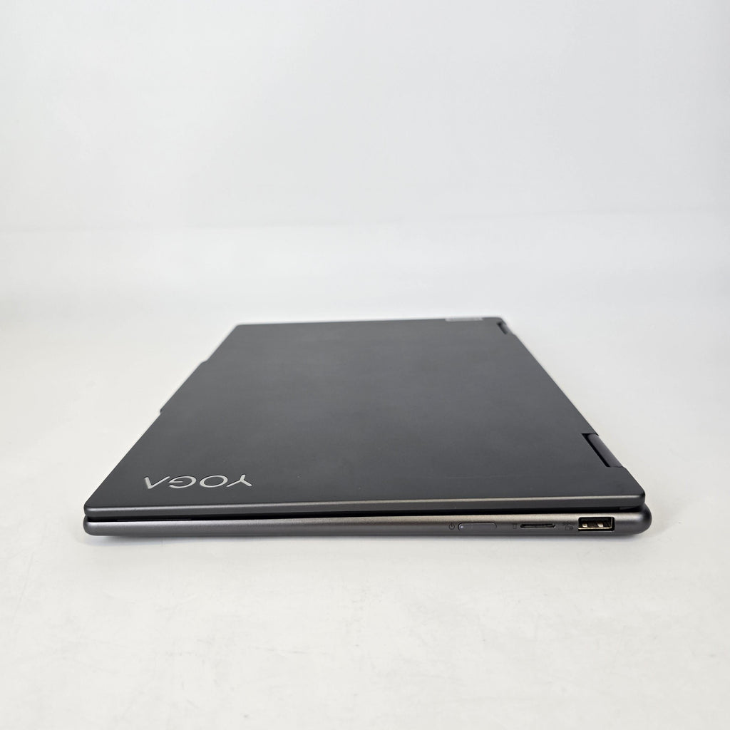 Lenovo Yoga 7i 14 Gray 1.3 GHz Intel Core i5 13th Gen. 8GB RAM 512GB Solid State Drive
