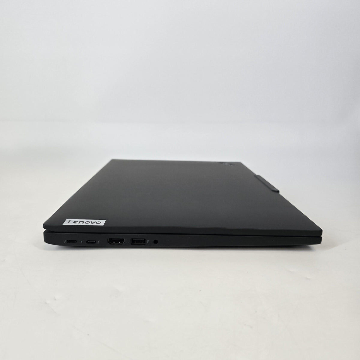 Lenovo ThinkPad T16 Gen 4 Black 2.0 GHz AMD Ryzen AI 7 Pro 350 32GB RAM 512GB Solid State Drive
