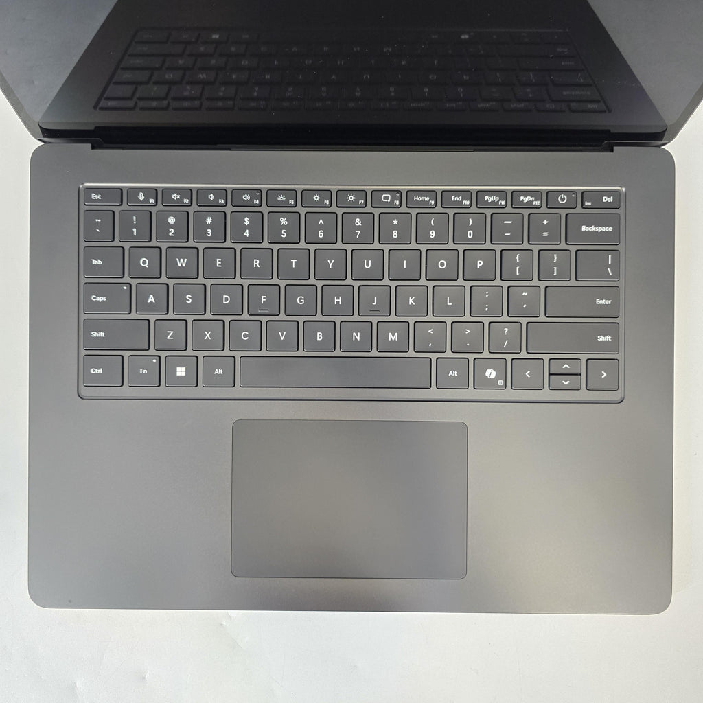 Microsoft Surface Laptop 7 15 Black WiFi 2.2 GHz Intel Core Ultra 7 Series 2 32GB RAM 512GB Solid State Drive