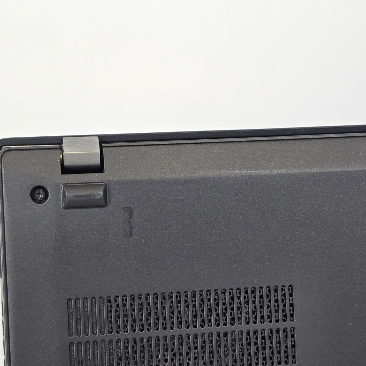 Lenovo ThinkPad T14 Gen 1 Black 1.8 GHz Intel Core i7 10th Gen. 16GB RAM 256GB Solid State Drive