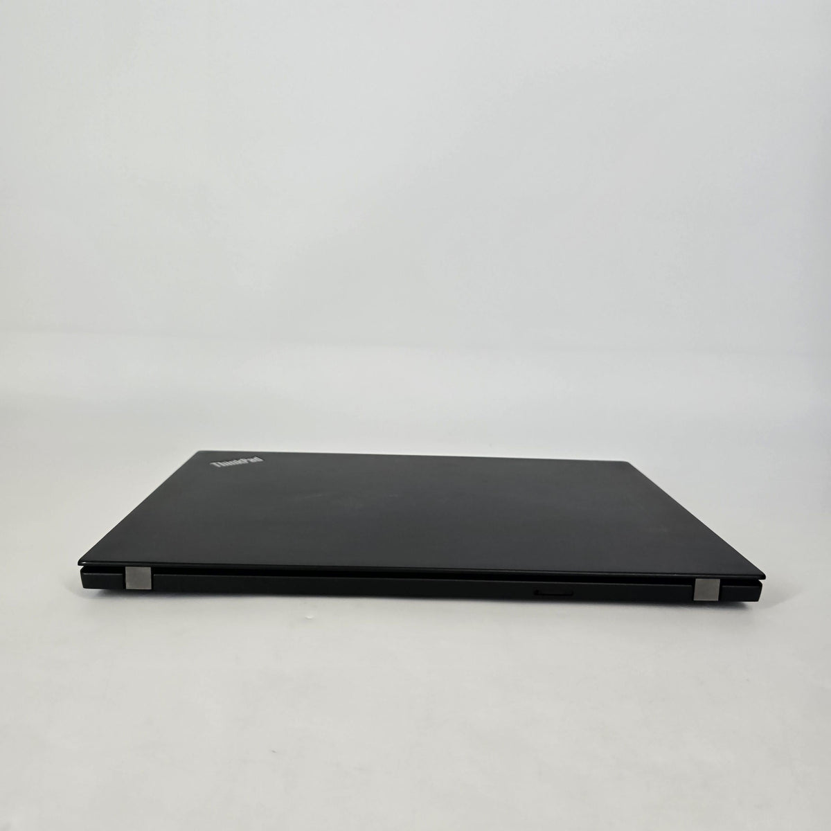 Lenovo ThinkPad T14 Gen 1 Black 1.8 GHz Intel Core i7 10th Gen. 16GB RAM 256GB Solid State Drive