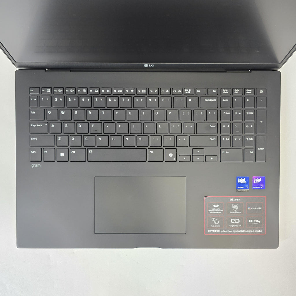 LG Gram 17 Gray 2.2 GHz Intel Core Ultra 7 Series 2 32GB RAM 1TB Solid State Drive
