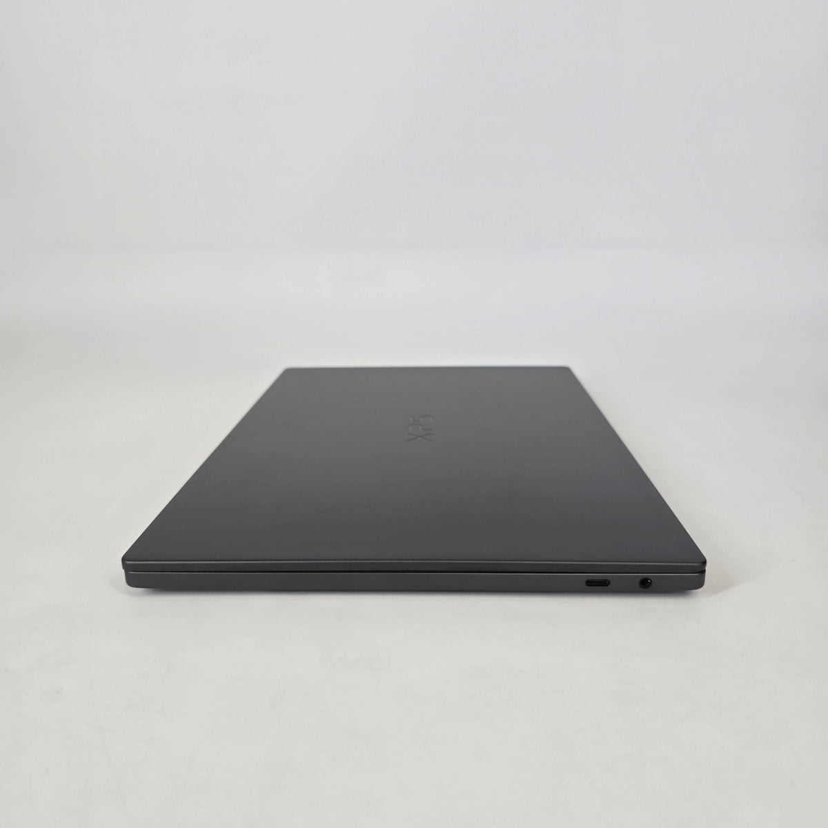 Dell XPS 14 DA14260 Graphite 2.0 GHz Intel Core Ultra X9 Series 3 32GB RAM 1TB Solid State Drive