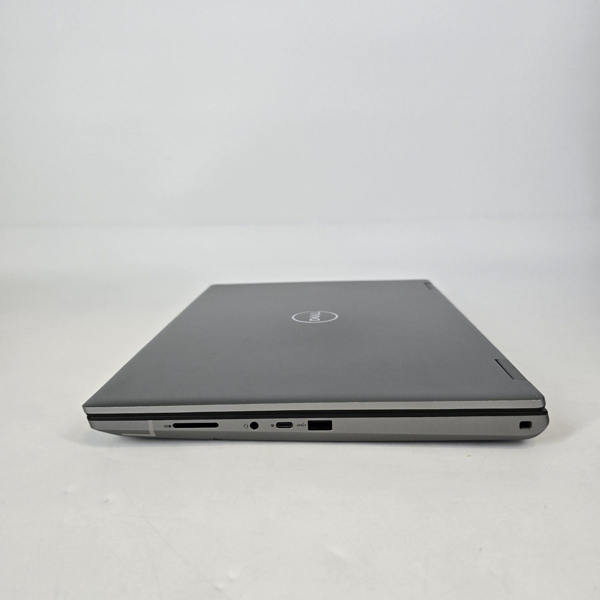 Precision 7680 16 Gray 2.2 GHz Intel Core i9 13th Gen. 64GB RAM 1TB Solid State Drive NVIDIA RTX 4000 Ada 12 GB