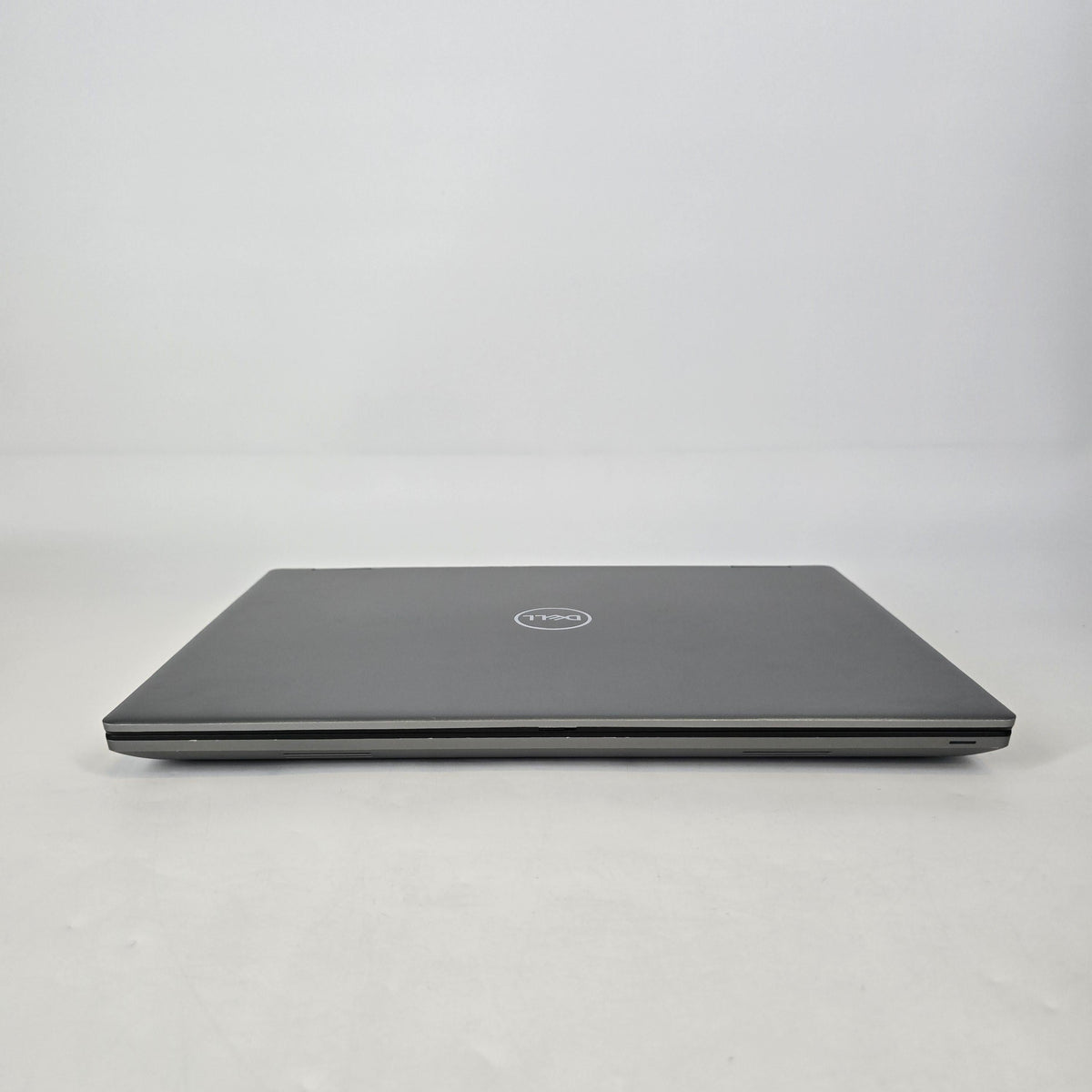 Precision 7680 16 Gray 2.2 GHz Intel Core i9 13th Gen. 64GB RAM 1TB Solid State Drive NVIDIA RTX 4000 Ada 12 GB