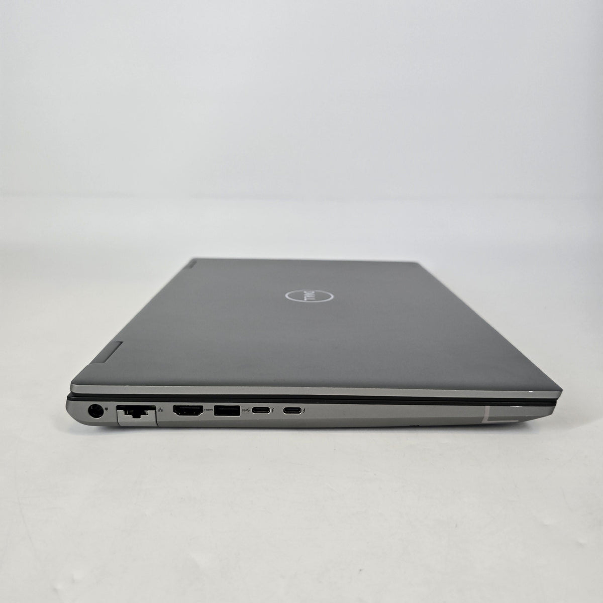 Precision 7680 16 Gray 2.2 GHz Intel Core i9 13th Gen. 64GB RAM 1TB Solid State Drive NVIDIA RTX 4000 Ada 12 GB