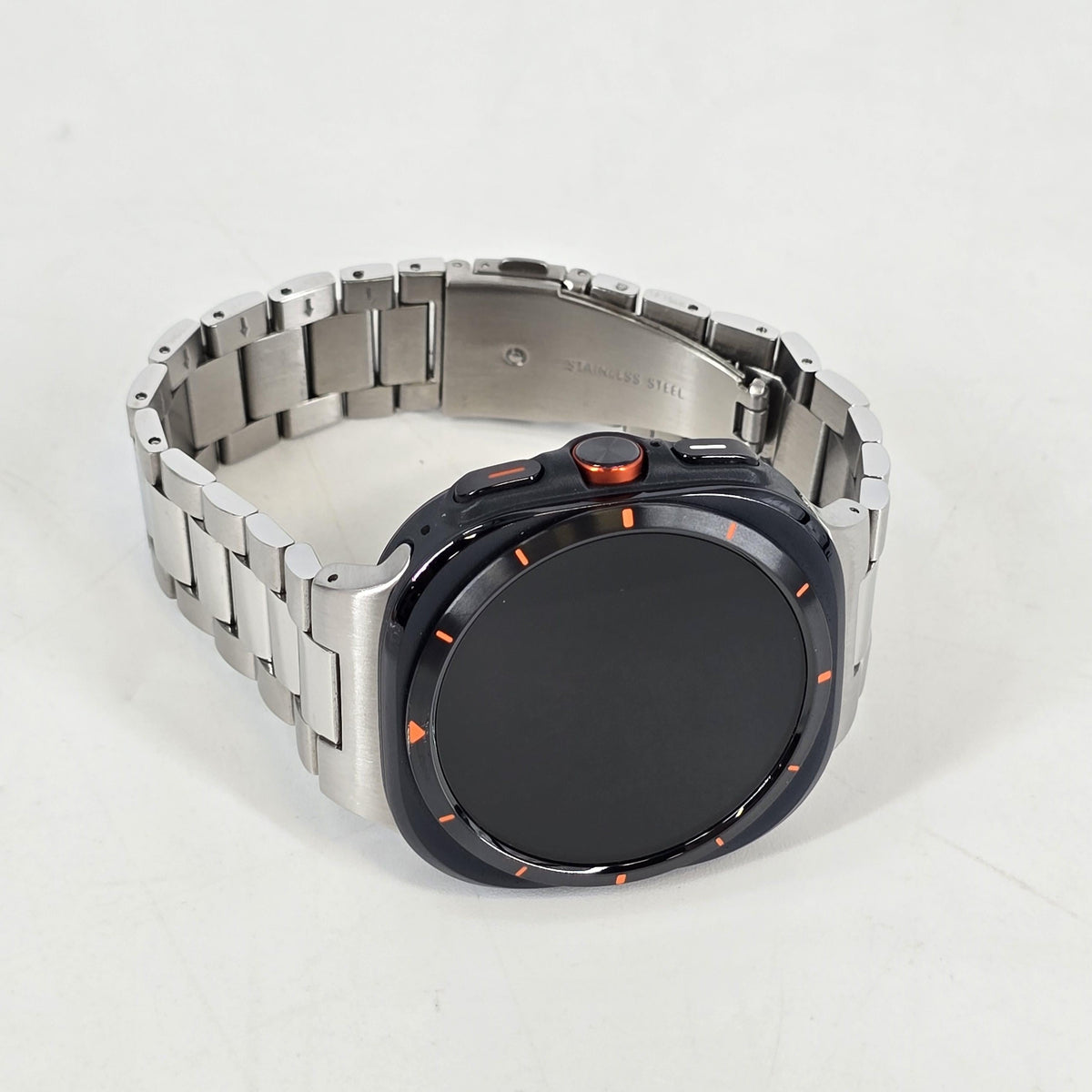 Samsung Galaxy Watch Ultra 47mm Gray Unlocked 32GB