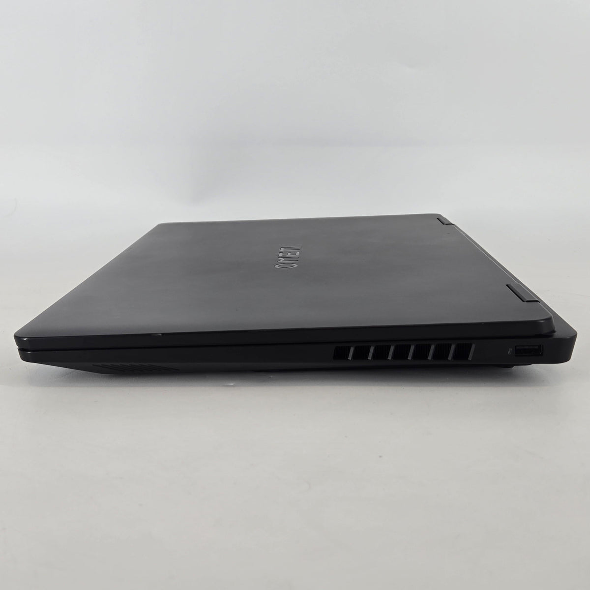 HP Omen 16 Black 2.4 GHz AMD Ryzen 9 8940HX 32GB RAM 1TB Solid State Drive NVIDIA GeForce RTX 5060 8 GB