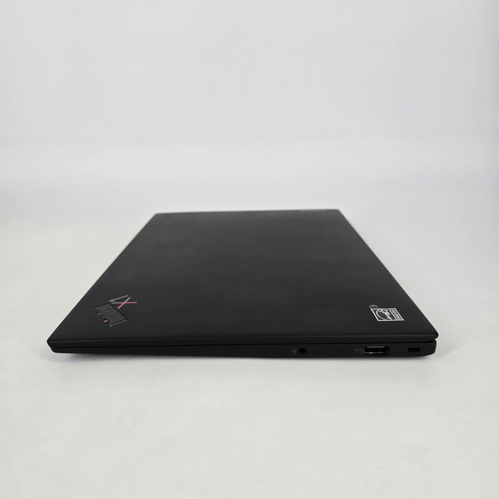 Lenovo ThinkPad X1 Carbon Gen 9 14 Black 2.8 GHz Intel Core i7 11th Gen. 16GB RAM 512GB Solid State Drive