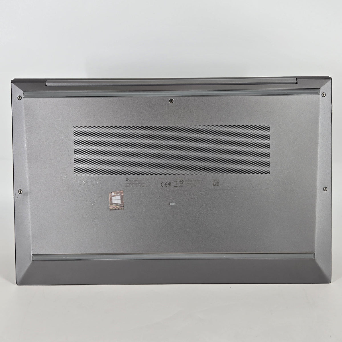 HP ZBook Firefly 15 G8 Gray 2.8 GHz Intel Core i7 11th Gen. 16GB RAM 512GB Solid State Drive
