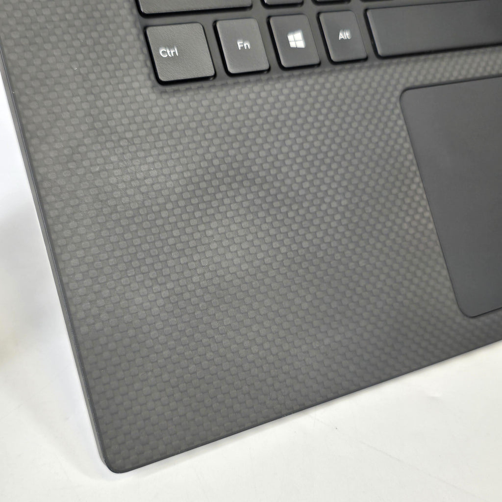 XPS 15 9570 Silver 2.2 GHz Intel Core i7 8th Gen. 32GB RAM 1TB Solid State Drive NVIDIA GeForce GTX 1050 Ti 4 GB