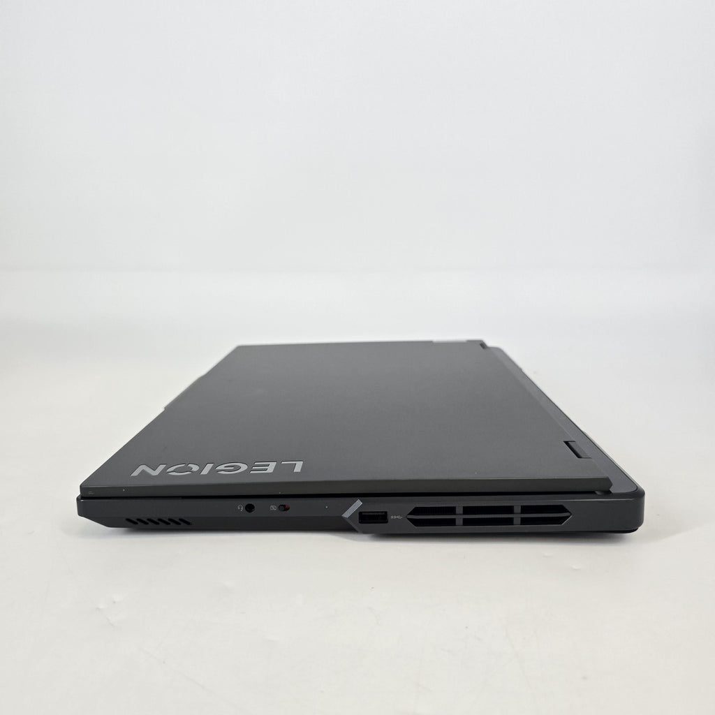 Lenovo Legion Pro 5i Gen 9 16 Gray 2.2 GHz Intel Core i9 14th Gen. 32GB RAM 1TB Solid State Drive NVIDIA GeForce RTX 4070 8 GB