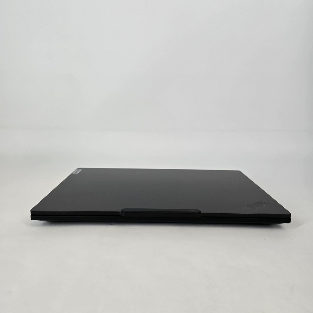 Lenovo ThinkPad P14s Gen 5 Black 1.4 GHz Intel Core Ultra 7 32GB RAM 512GB Solid State Drive NVIDIA RTX 500 Ada 4 GB