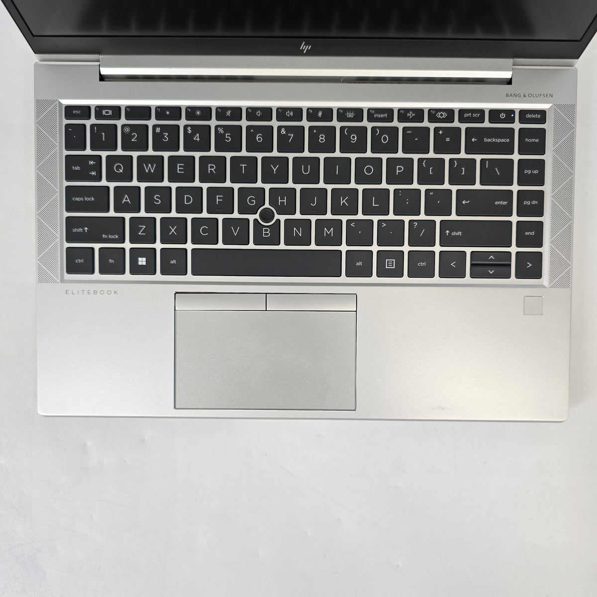 HP Elitebook 840 G8 14 Silver 2.8 GHz Intel Core i7 11th Gen. 16GB RAM 512GB Solid State Drive