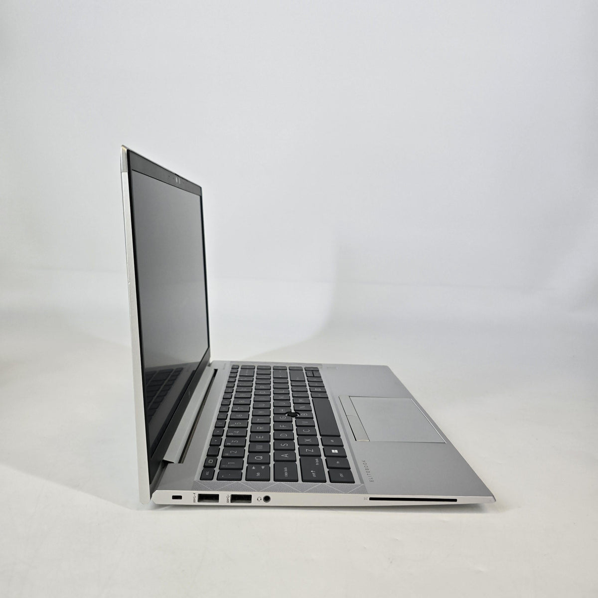 HP Elitebook 840 G8 14 Silver 2.8 GHz Intel Core i7 11th Gen. 16GB RAM 512GB Solid State Drive