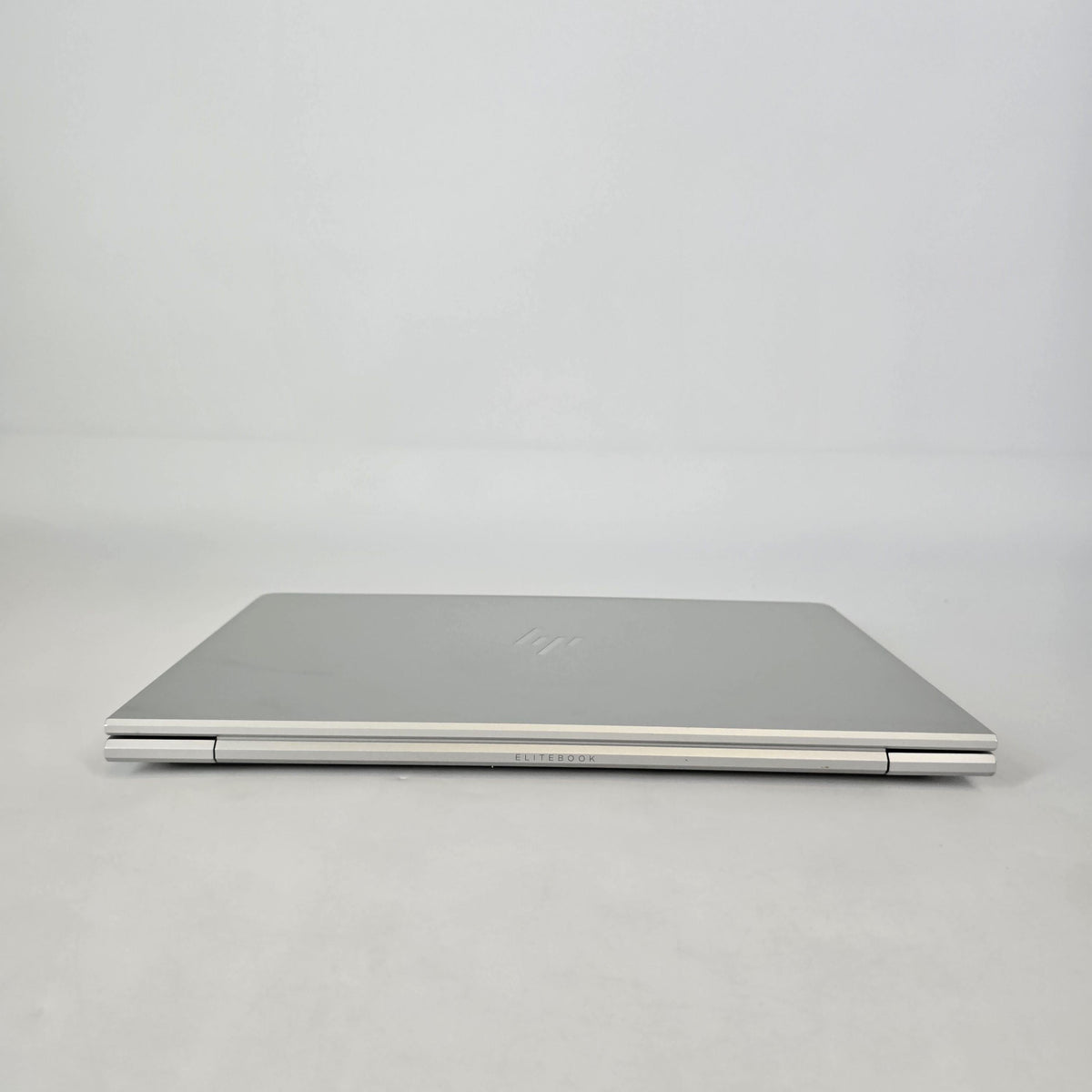 HP Elitebook 840 G8 14 Silver 2.8 GHz Intel Core i7 11th Gen. 16GB RAM 512GB Solid State Drive