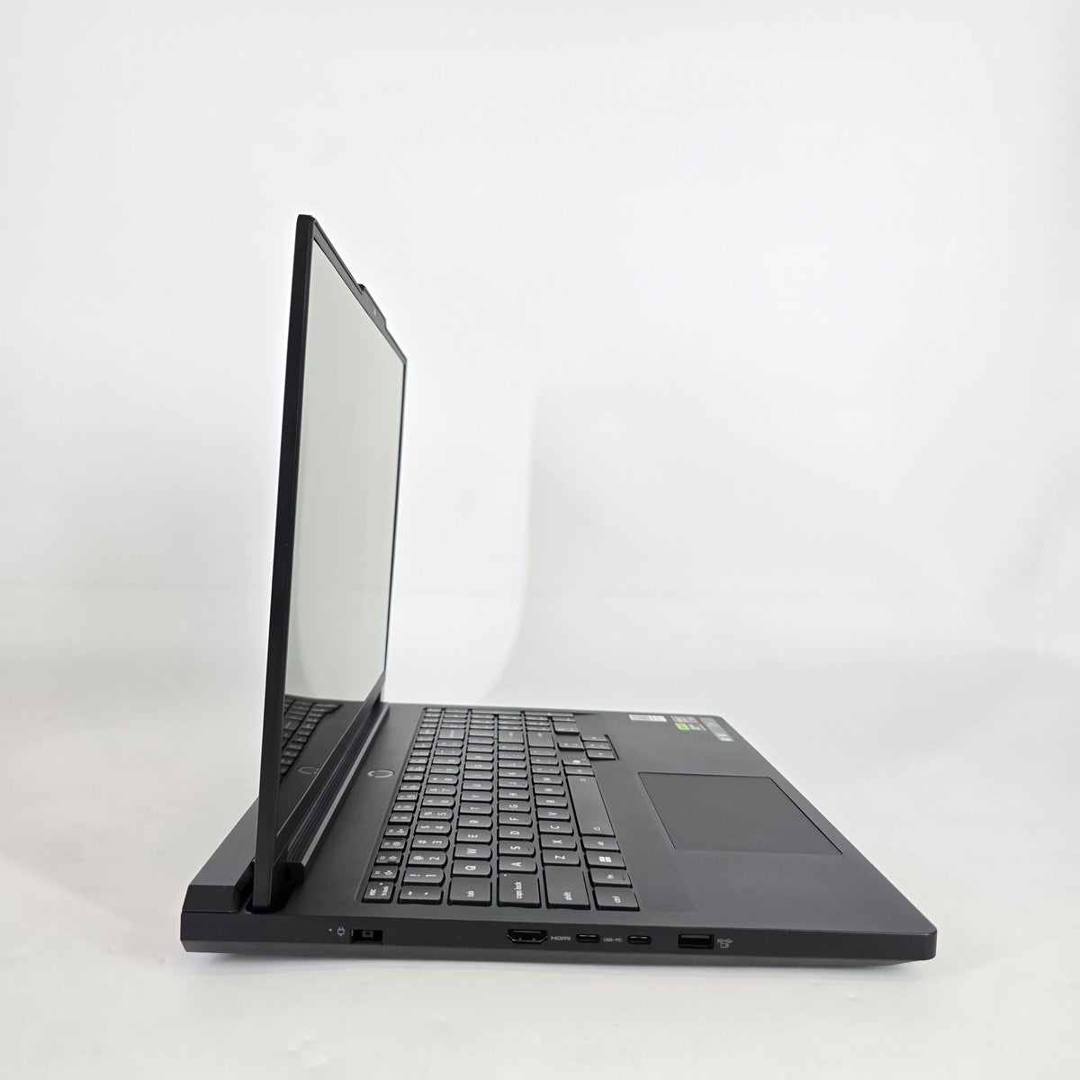 Lenovo Legion Pro 7 Gen 10 16 Eclipse Black 2.5 GHz AMD Ryzen 9 9955HX 32GB RAM 1TB Solid State Drive NVIDIA GeForce RTX 5070 Ti 12 GB