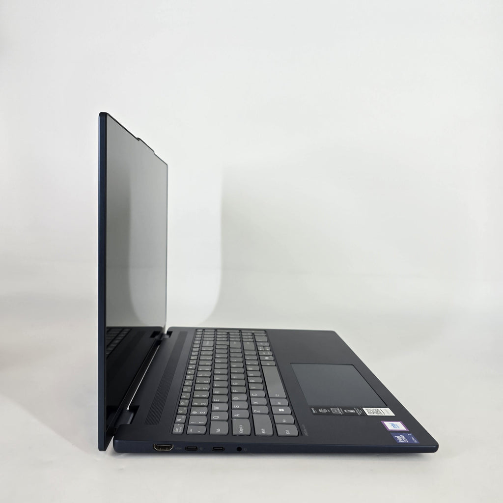 Lenovo IdeaPad 5 16 Cosmic Blue 2.0 GHz Intel Core Ultra 7 Series 2 16GB RAM 512GB Solid State Drive