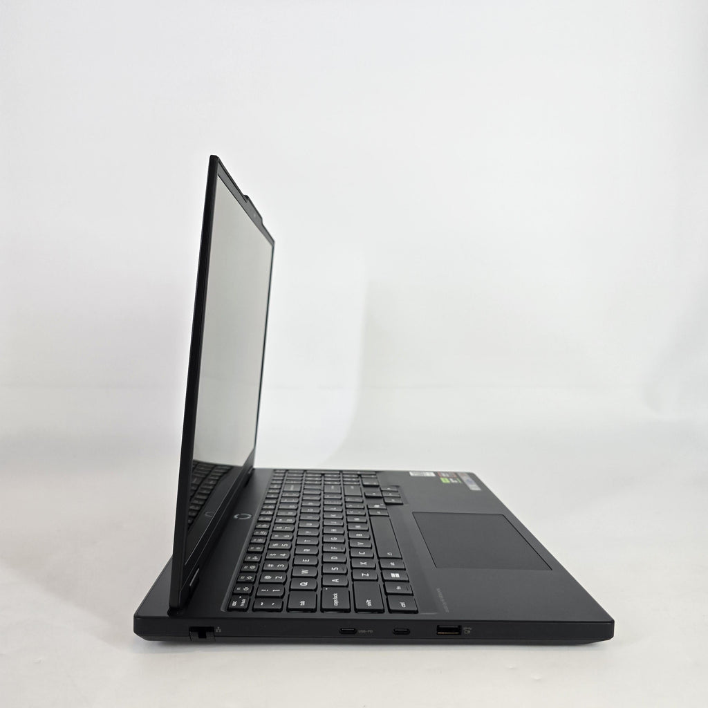 Lenovo Legion 5 15.1 Black 3.8 GHz AMD Ryzen 7 260 16GB RAM 1TB Solid State Drive NVIDIA GeForce RTX 5060 8 GB