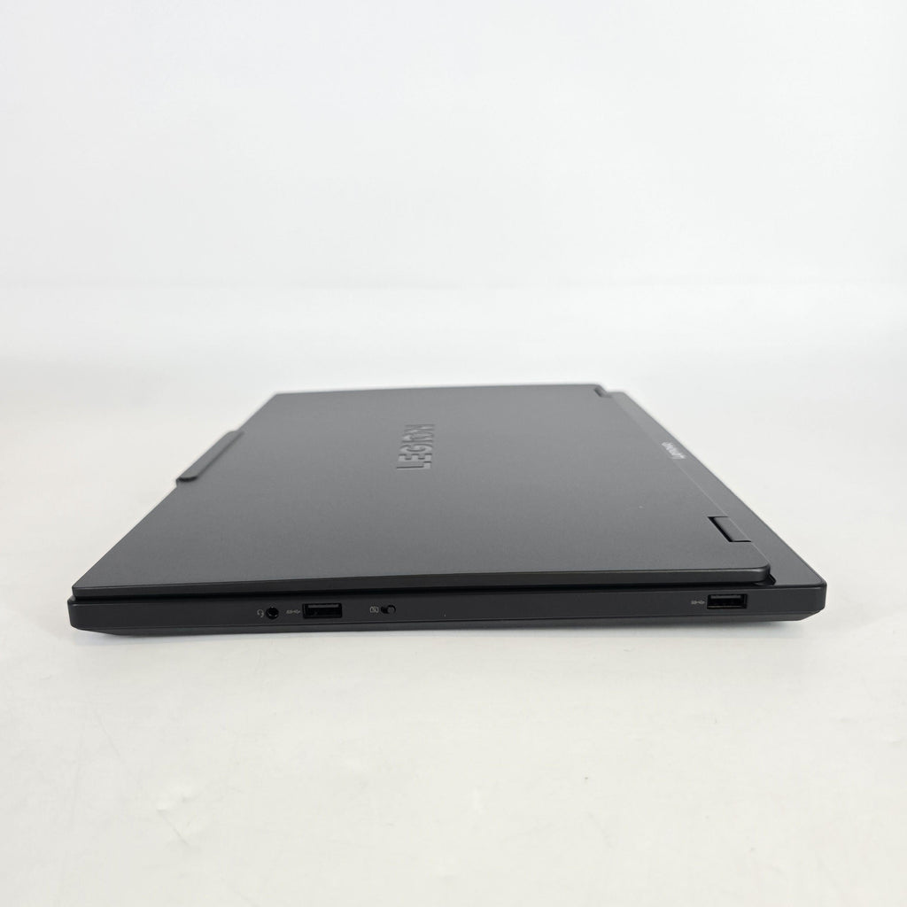 Lenovo Legion 5 15.1 Black 3.8 GHz AMD Ryzen 7 260 16GB RAM 1TB Solid State Drive NVIDIA GeForce RTX 5060 8 GB