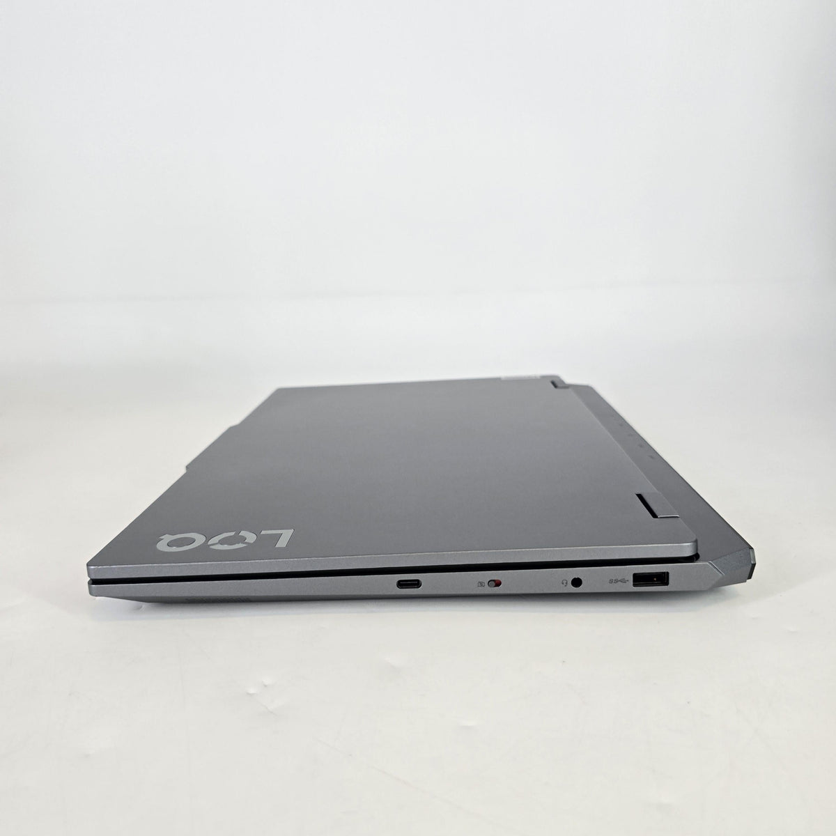 Lenovo LOQ 15 Gray 3.1 GHz AMD Ryzen 7 7435HS 64GB RAM 1TB Solid State Drive NVIDIA GeForce RTX 4050 6 GB