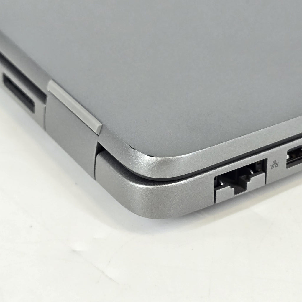 Latitude 5450 14 Gray 1.3 GHz Intel Core Ultra 5 16GB RAM 512GB Solid State Drive