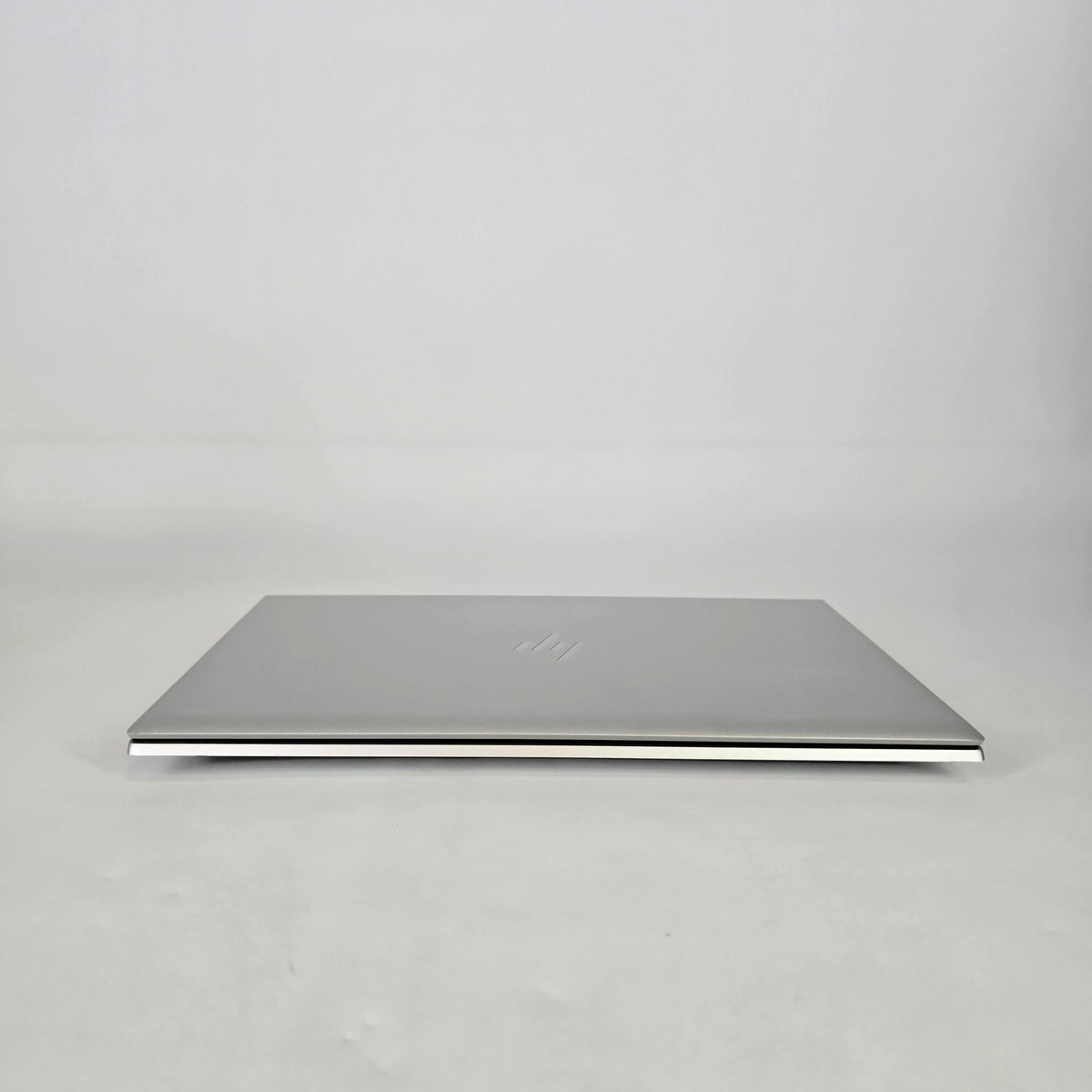 HP Elitebook 835 G8 13.3 Silver 2.3 GHz AMD Ryzen 5 Pro 5650U 16GB RAM 256GB Solid State Drive