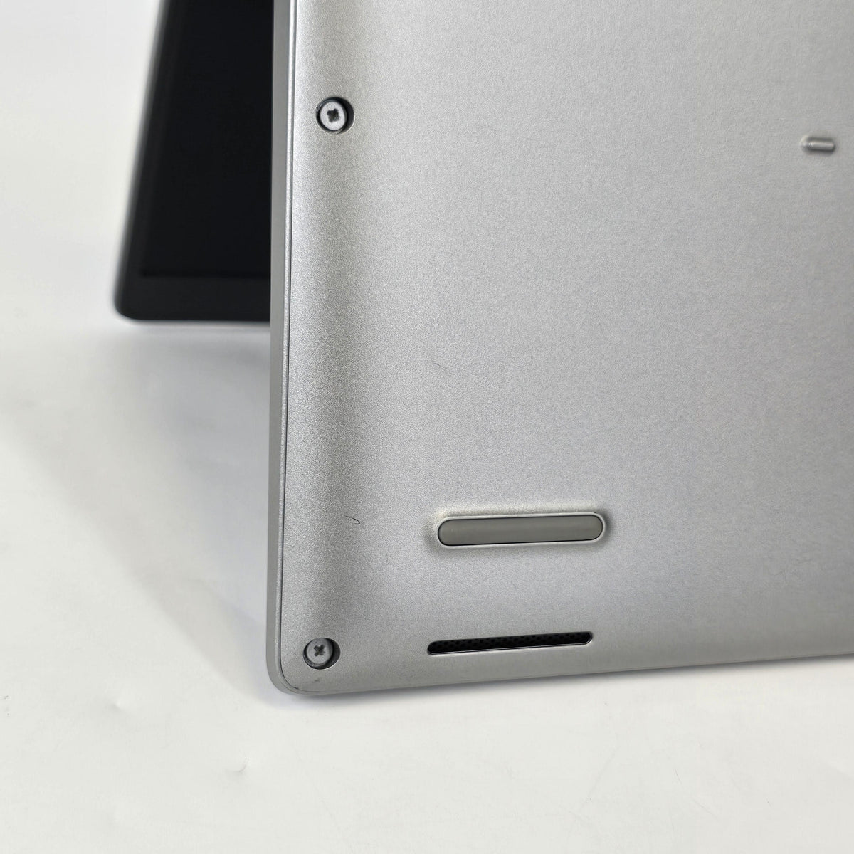 Latitude 5450 14 Gray 1.7 GHz Intel Core Ultra 7 16GB RAM 512GB Solid State Drive