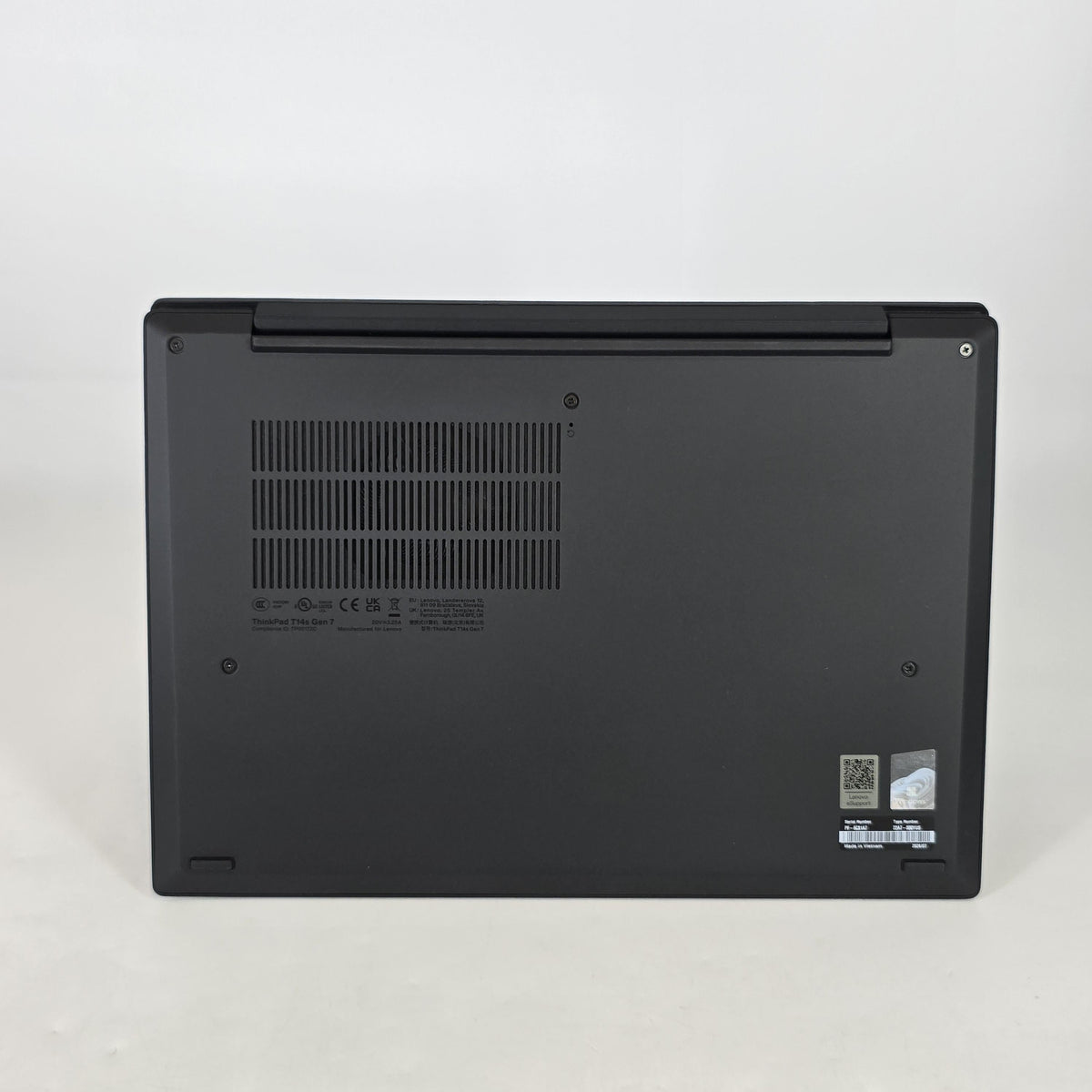 Lenovo ThinkPad T14s Gen 7 Gray 4.0 GHz Qualcomm Snapdragon X2 Plus 16GB RAM 256GB Solid State Drive
