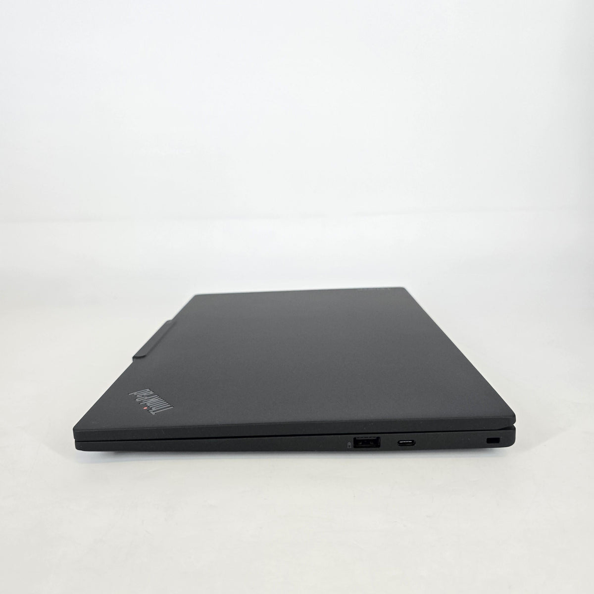 Lenovo ThinkPad T14s Gen 7 Gray 4.0 GHz Qualcomm Snapdragon X2 Plus 16GB RAM 256GB Solid State Drive